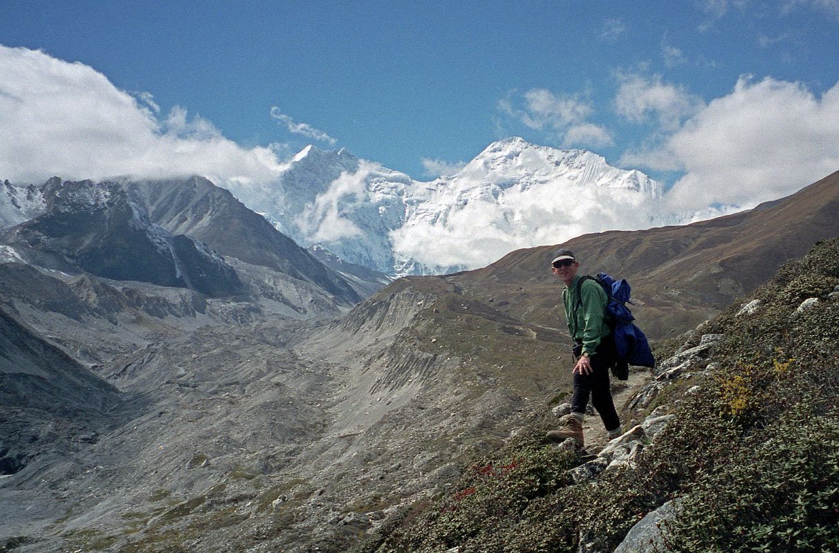 11 2 Jerome Ryan With Kangshung Glacier Leading To Lhotse And Everest Kangshung East Faces From Just Before Hoppo Camp
